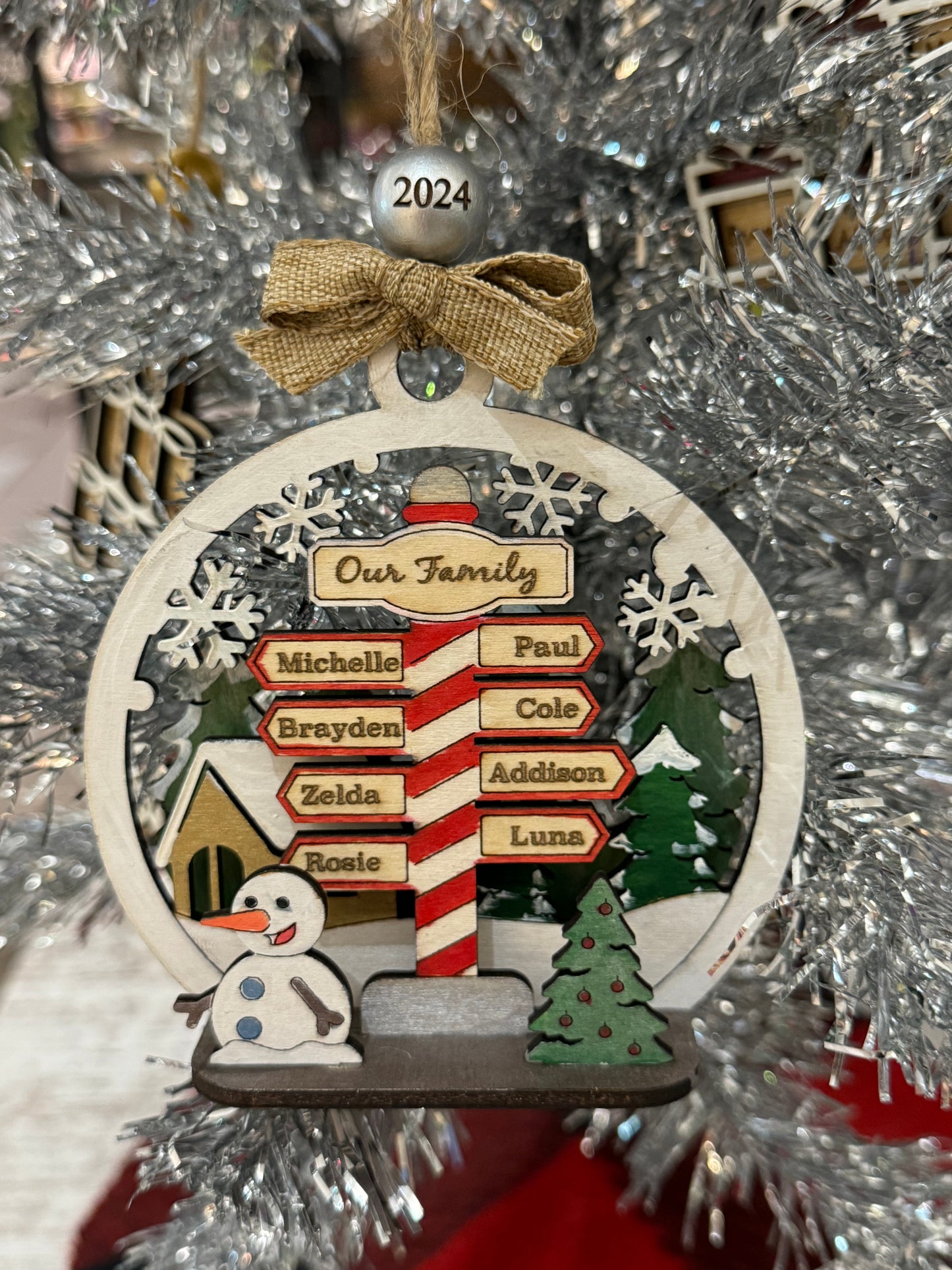 NORTH POLE POP UP FAMILY ORNAMENT